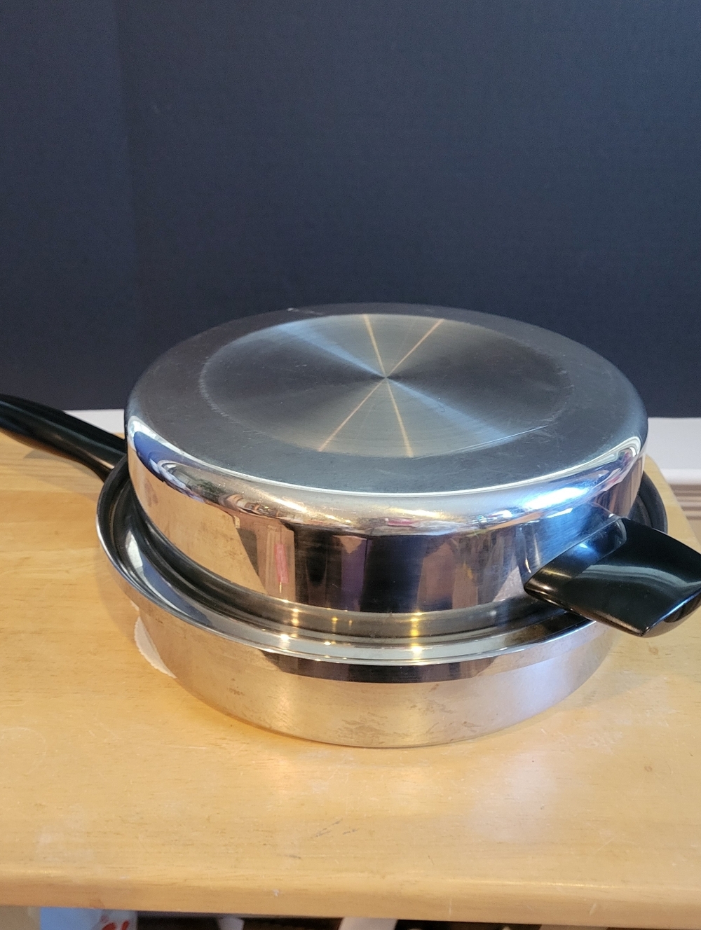 Kitchen Craft 3 Ply Special  Alloy Stainless Skillet Egg Poacher & Dome Lid USA